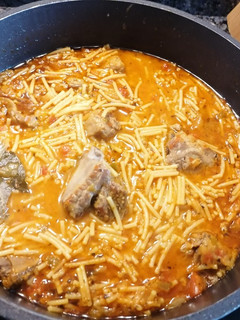 Una foto de 49. Fideos a la cazuela con costillas