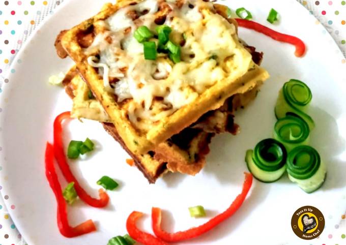 Cheesy semolina-corn waffles