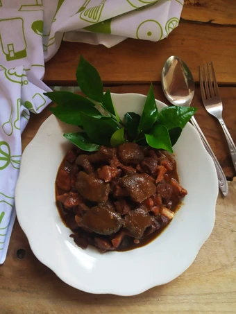 Cara Gampang Membuat Resep Krengsengan Daging Sapi Simple Madura yang Enak Banget