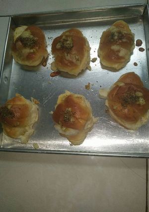 Foto resep Garlic Bread with bakso #pr_recookolahanbakso