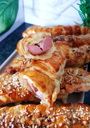 Une photo de Feuilletés saucisses fromage 😋#février