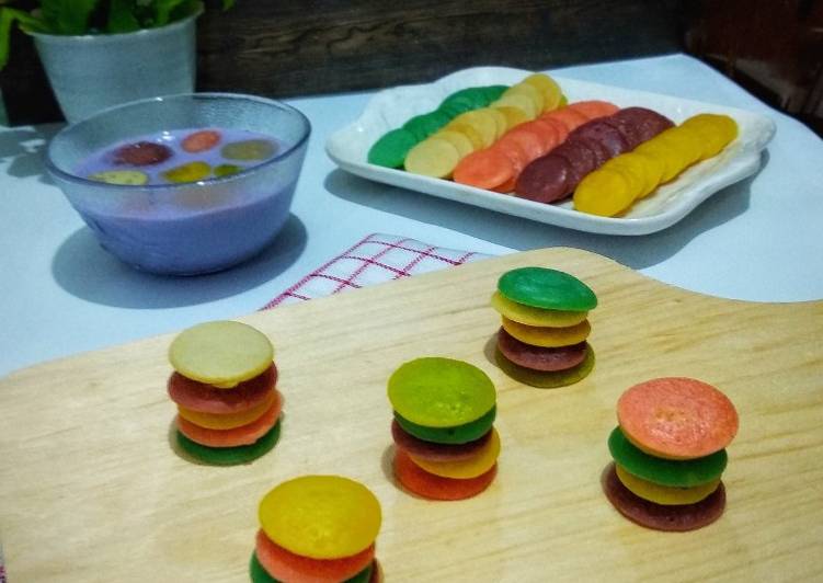 Langkah Mudah untuk Membuat Mini Pancake Cereal Unicorn Colour yang Enak