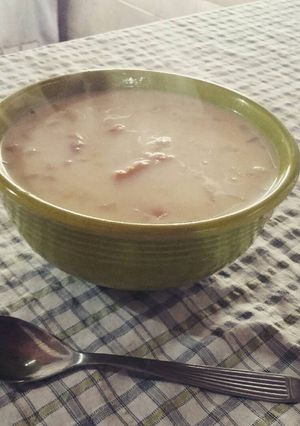 Una foto de Sopa de verduras y pollo