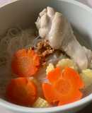 ก๋วยเตี๋ยวน่องไก่ (สูตรเด็กแพ้อาหาร)