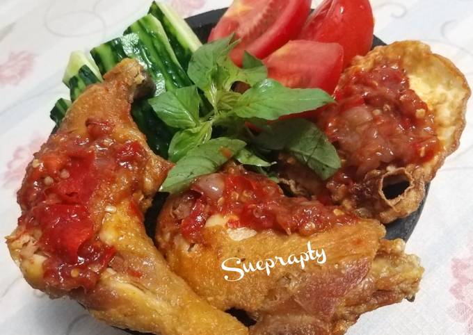 Ayam Penyet Sambel Orek