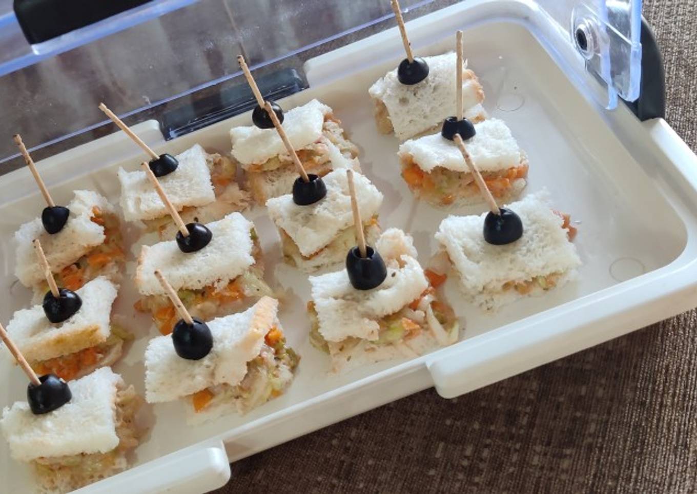 Crunchy Sandwich Bites