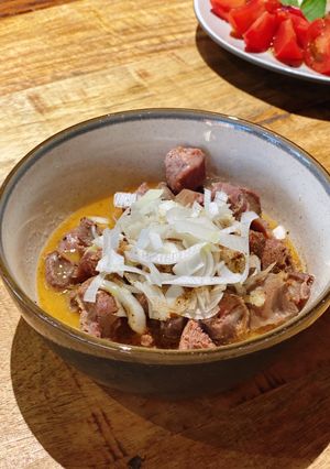A picture of Stir fried chicken gizzards with lemon sauce🍋.
