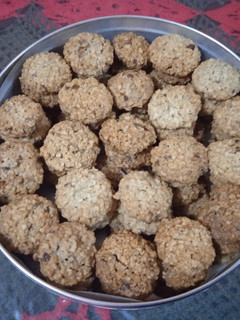 Una foto de Galletas de mantequilla con avena y nuez