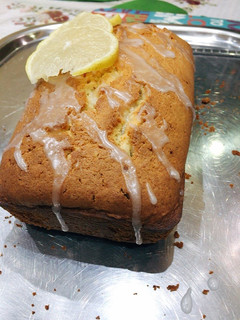 A picture of Lemon Cake 🍋.