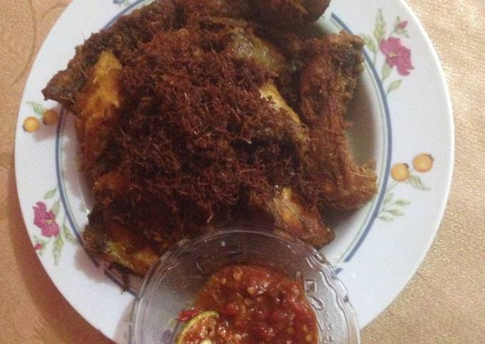 Ayam Presto Serundeng