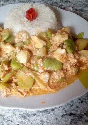 Una foto de Picante de habas con queso