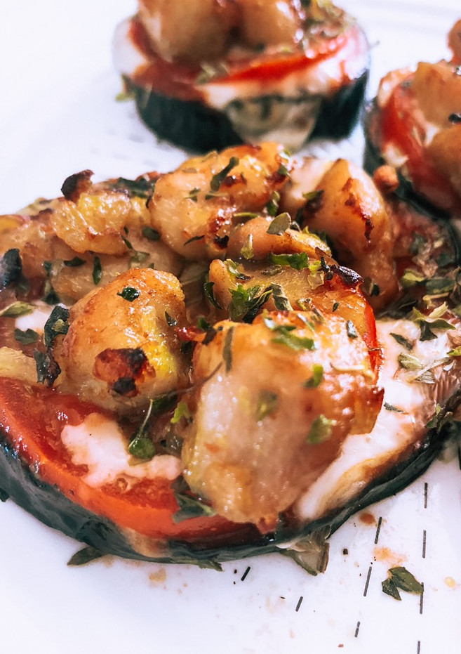 Una foto de Minipizza de berenjenas con pinchitos 🍕