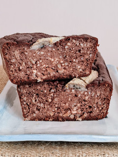 Una foto de Mi budín favorito 🎀de banana y cacao, sin gluten, sin harina, sin azúcar, sin edulcorante 🎀