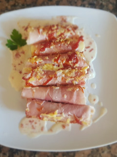 Una foto de Palmitos con jamón, ketchup, gratinados #recetariocamino