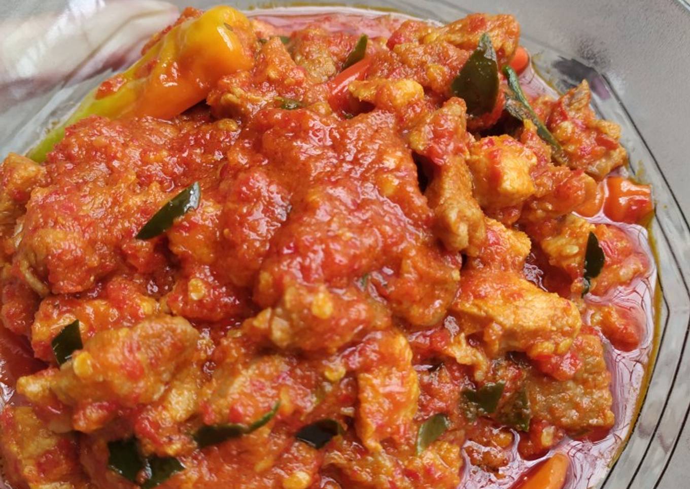 Babi merah daun jeruk