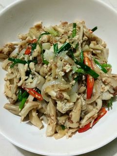 รูปของ คั่วไข่ใส่เห็ดนางฟ้า
