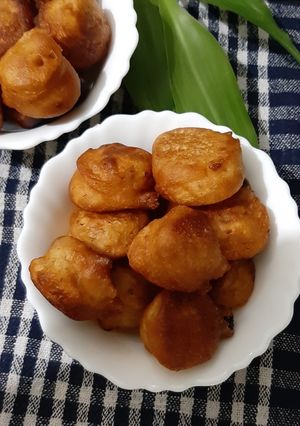 ड्राईफ्रूट गुलगुले (Dry fruit gulgule recipe in Hindi) रेसिपी मुख्य फोटो