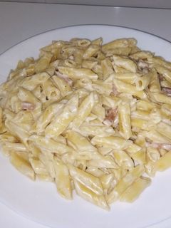 Una foto de OLLA GM: Macarrones carbonara