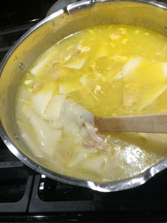 A picture of Chicken & Dumplings.
