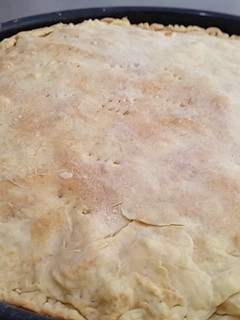 Una foto de Torta de fiambre/ tarta de fiambre económica, masa hojaldre falso