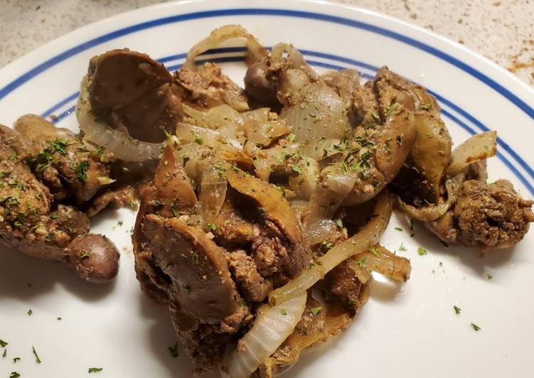 Recipe of Ultimate Chicken Livers and Onions