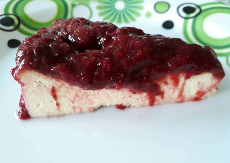 Easiest Way to Prepare Perfect Simple Strawberry Cheesecake