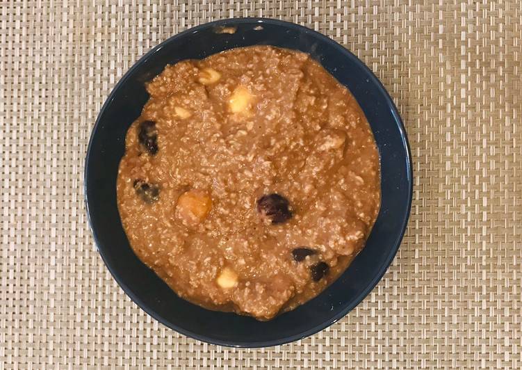 Step-by-Step Guide to Prepare Perfect Chocolate fruity oatmeal