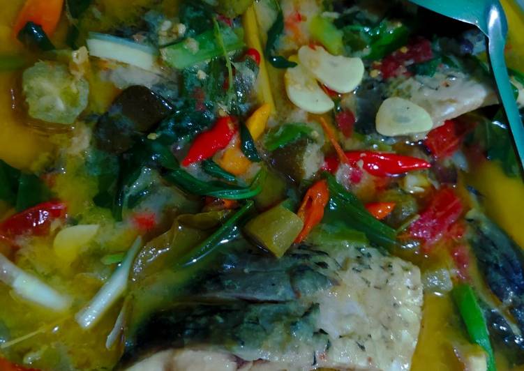 Sayur asem tombro + kemangi