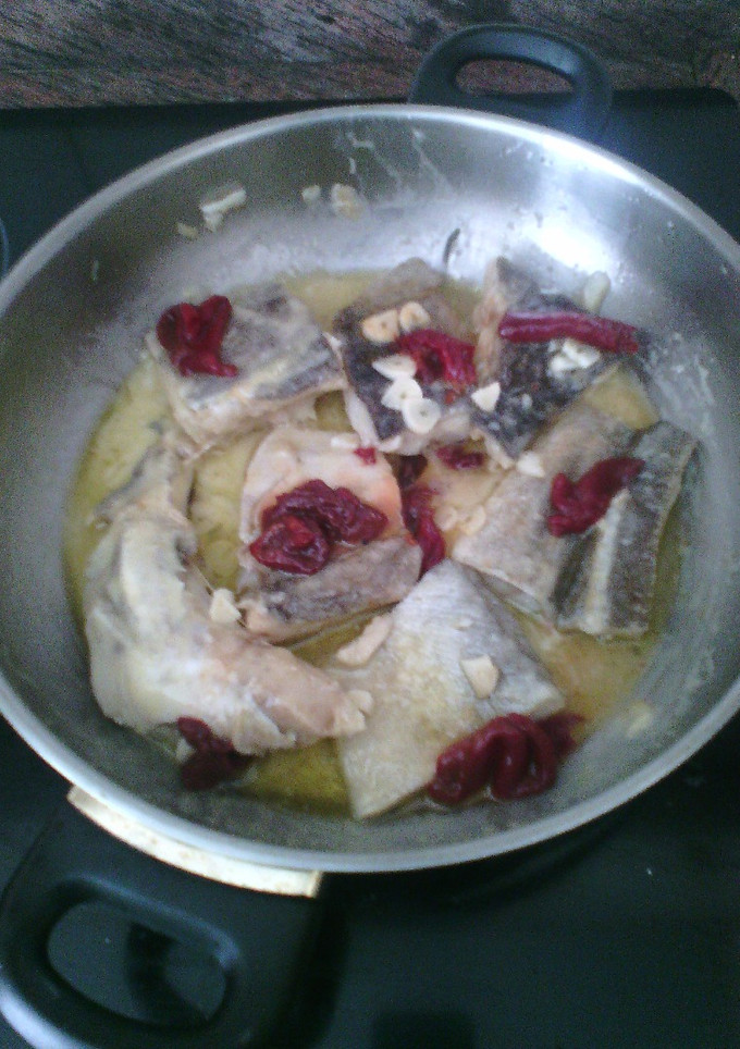 Una foto de Bacalao al pil pil