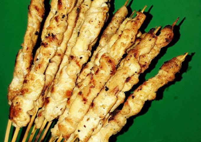 Sate Ayam Bakar Batu Granit