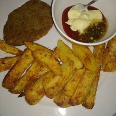 A picture of Easy baked potato wedges.