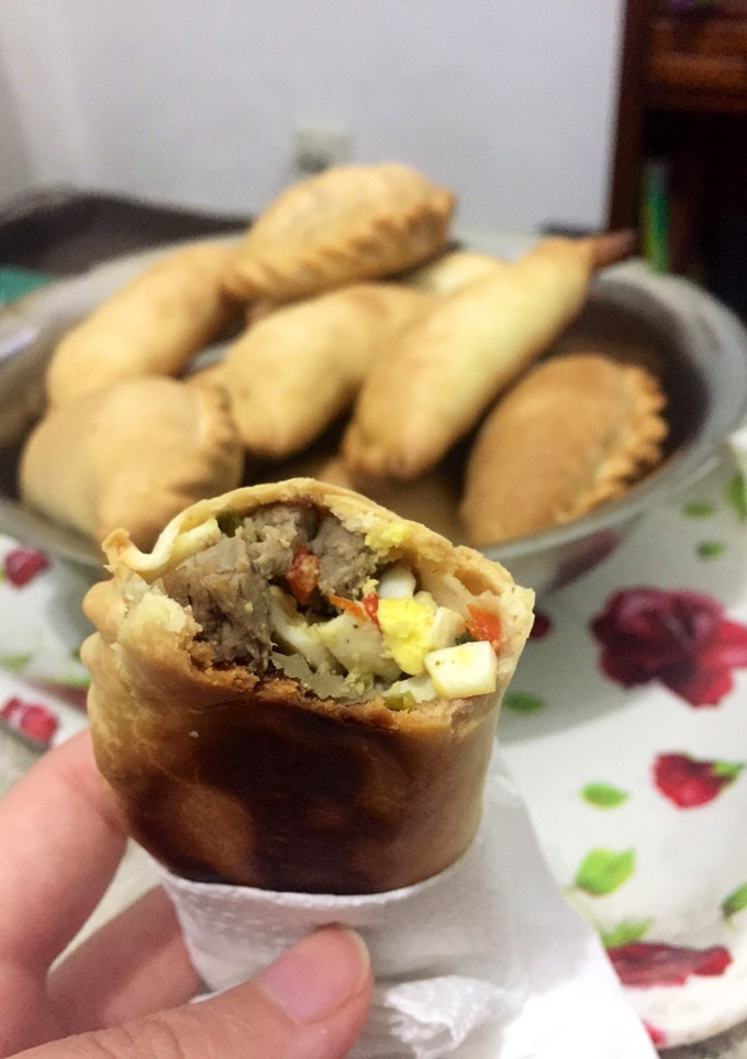 Una foto de Empanadas de carne (cortadas a cuchillo) 🥟🔪