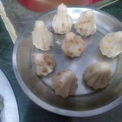 A picture of Ukadiche Modak.