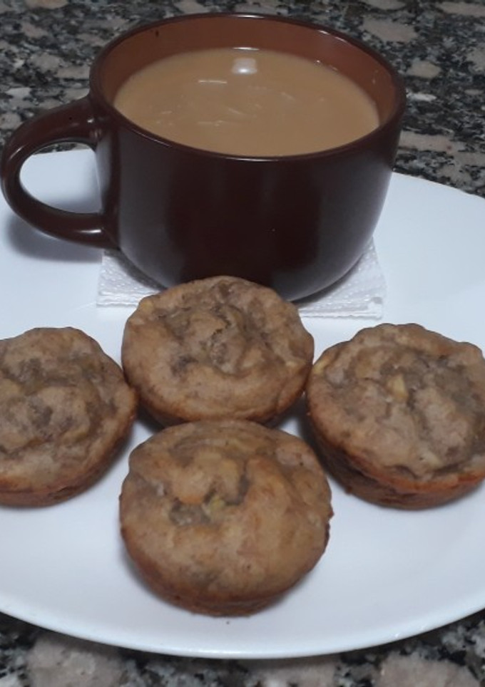 Una foto de Muffins veganos de banana sin gluten y sin azúcar