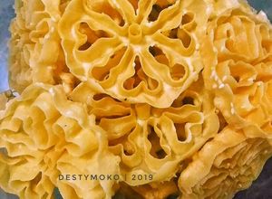 Foto resep Kembang Goyang (Antari) Renyah Anti Gagal