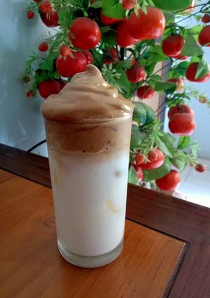 Foto resep Dalgona latte, resep kopi ala cafe