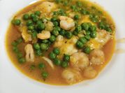 Una foto de merluza en salsa verde sin vino