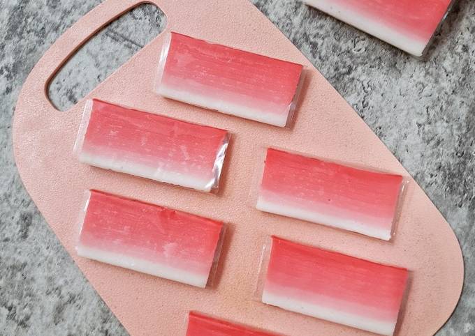 197. Kue Lapis Beras Merah Putih