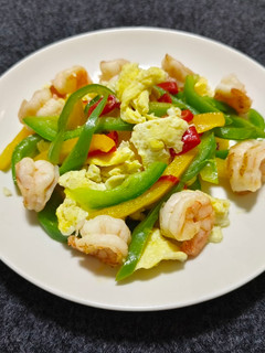 青椒蝦仁炒蛋(簡單料理) 的食譜成品照片