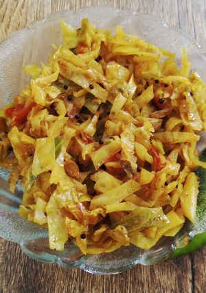A picture of Cabbage masala sabji.