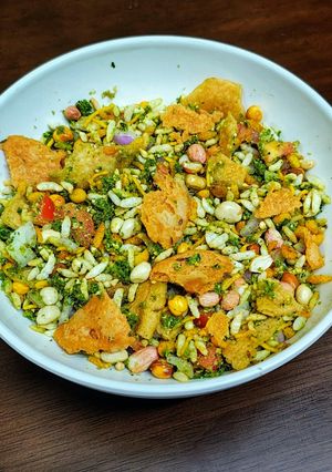 A picture of Mumbai Street Style Bhel.