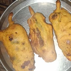 A picture of Mirchi wada.