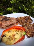 Costillas de cerdo con rosti de papa y cebolla y morrones rellenos (a la plancha) 🥩🥔🧅🌶🧀