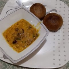 A picture of Daal Baati.