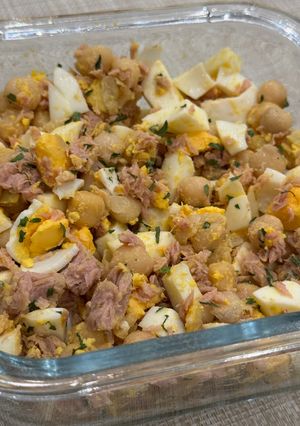 Foto de Salada de grão com atum