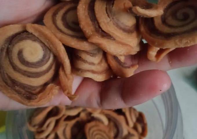 Ini dia! Resep buat Kuping gajah (kupingan) hidangan Idul Fitri  menggugah selera