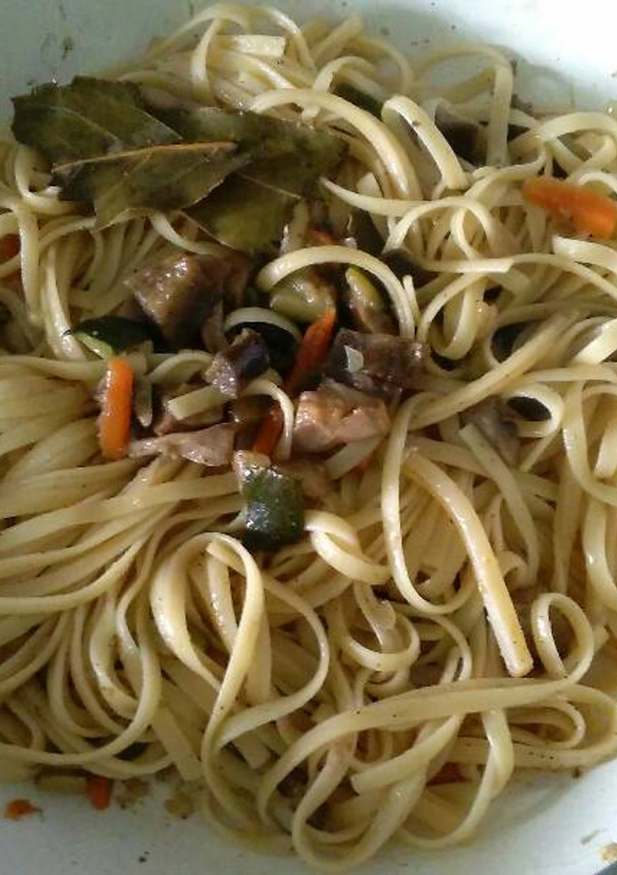 Una foto de Tallarines en verduras