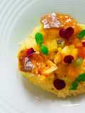 Pão de ló Tradicional, Aletria Dourada e fruta tropical