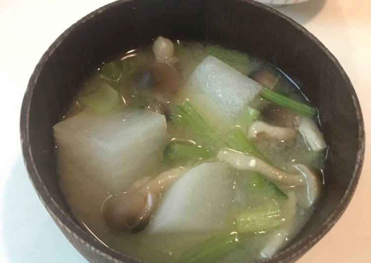 Cara Memasak Lobak And Amp Shimeji Miso Soup Yang Renyah