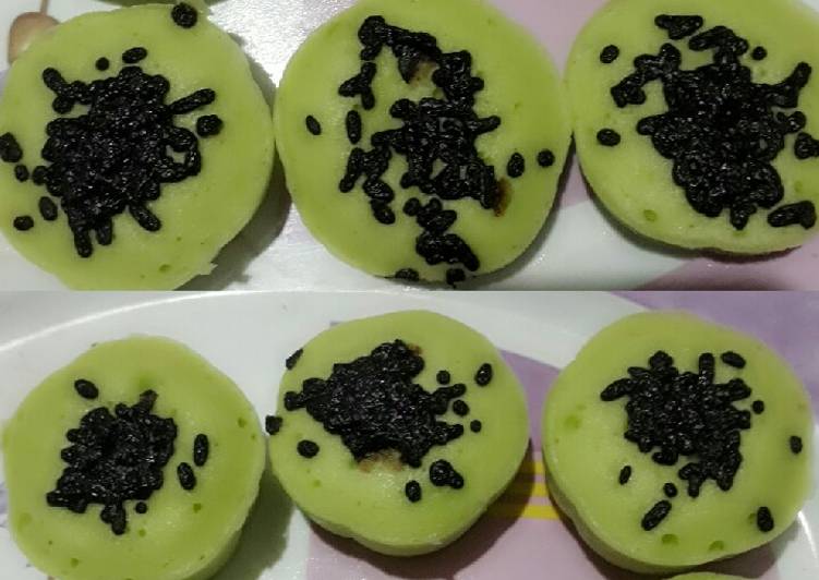 Bolu kukus pandan seres coklat